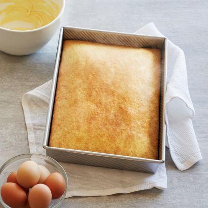 Sur La Table Platinum Professional Rectangular Cake Pan, 9" x 13"