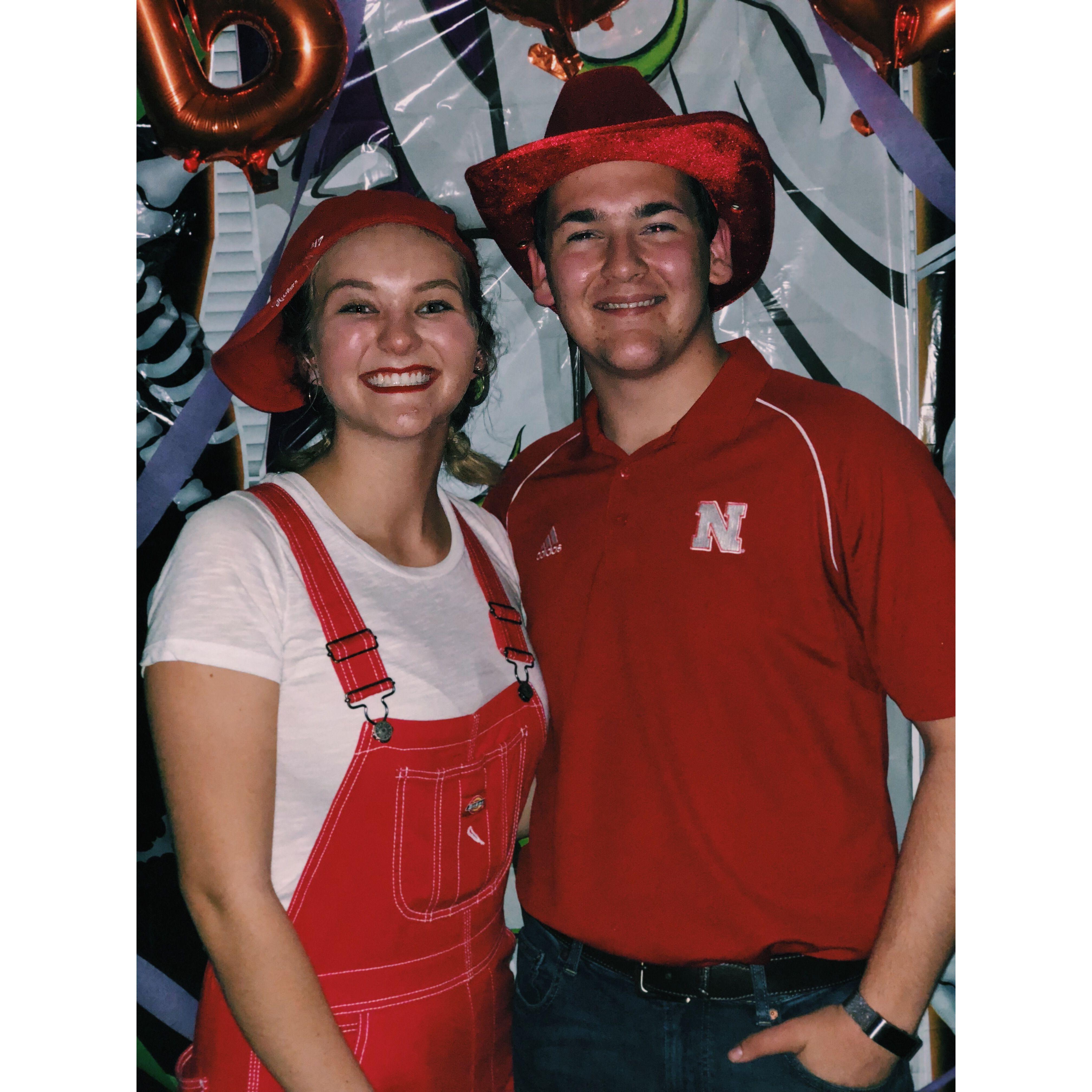 No one can tell us these aren't the best Halloween costumes. Go 'skers.