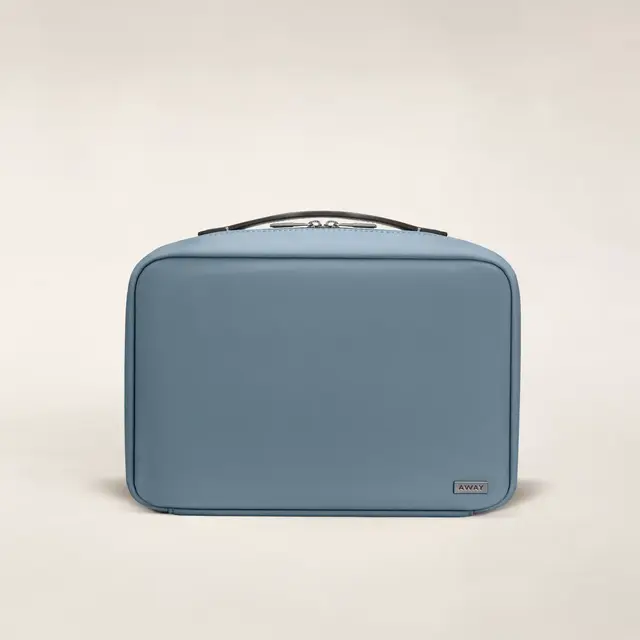 The Hanging Toiletry Bag