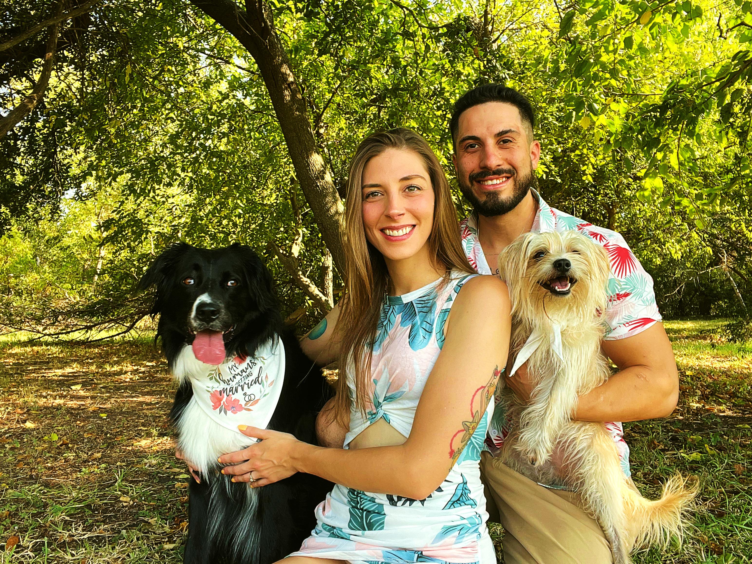 The Wedding Website of Emilee Bonura and Everett Montaño