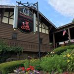 Hazlitt Red Cat Cellars