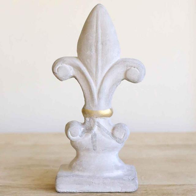 Francais Fleur Decor, 10.25"