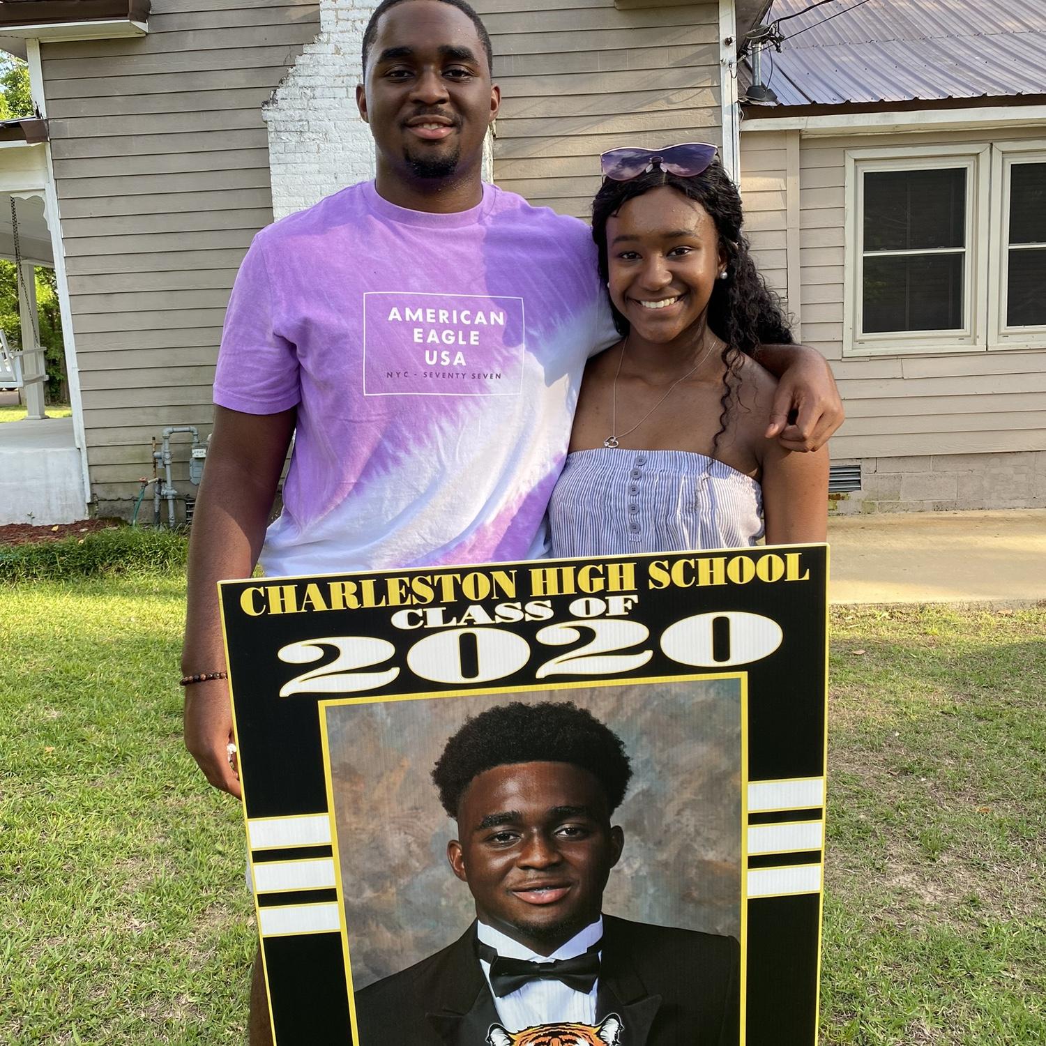 CHS Grad 📚