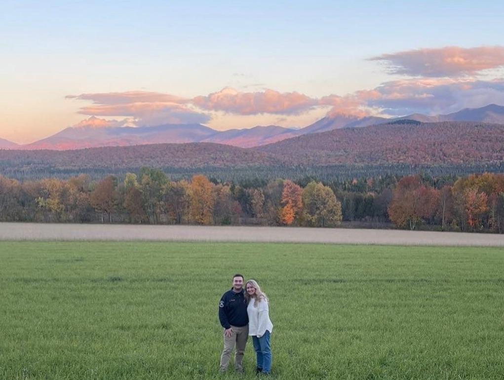 The Wedding Website of Nicole Whitmarsh and Zachary Frank