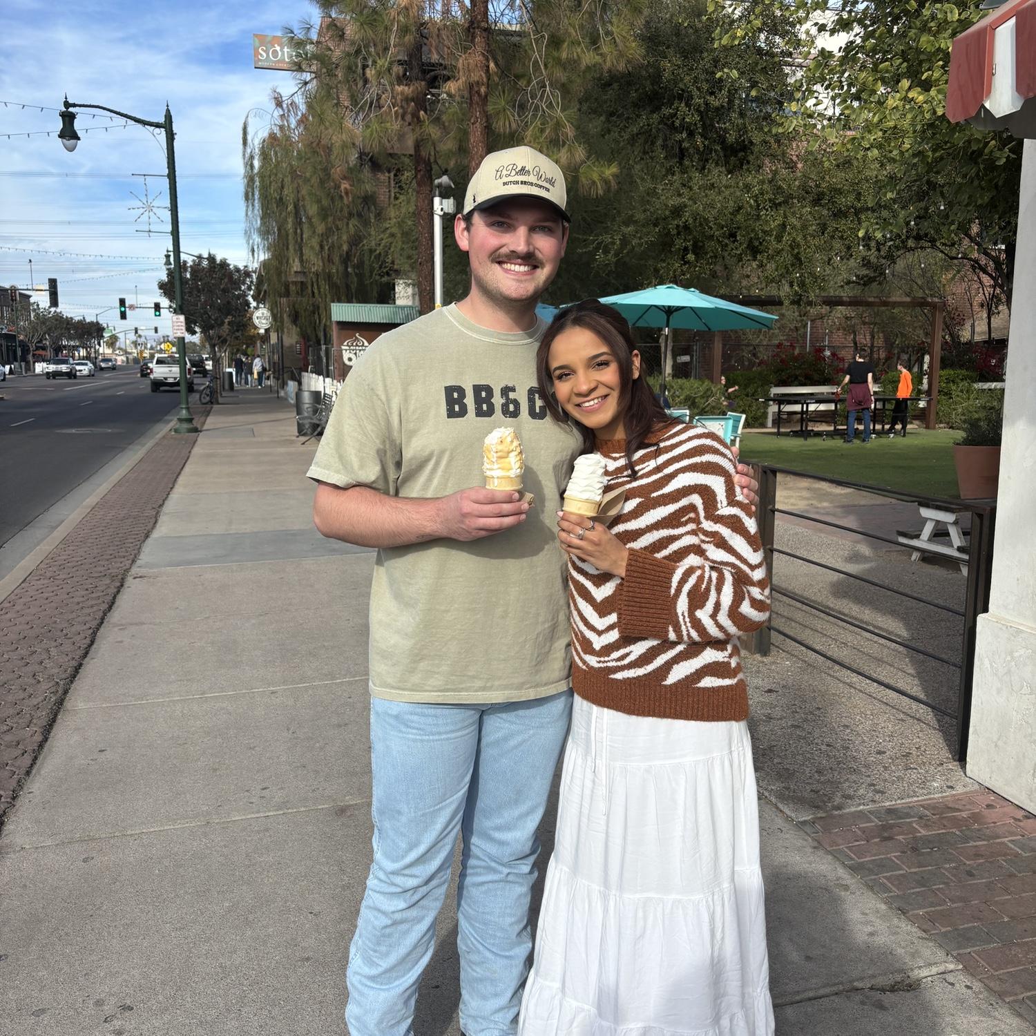 Adam showed Jovi all around Arizona and she got to meet his best friends Jack and Sasha