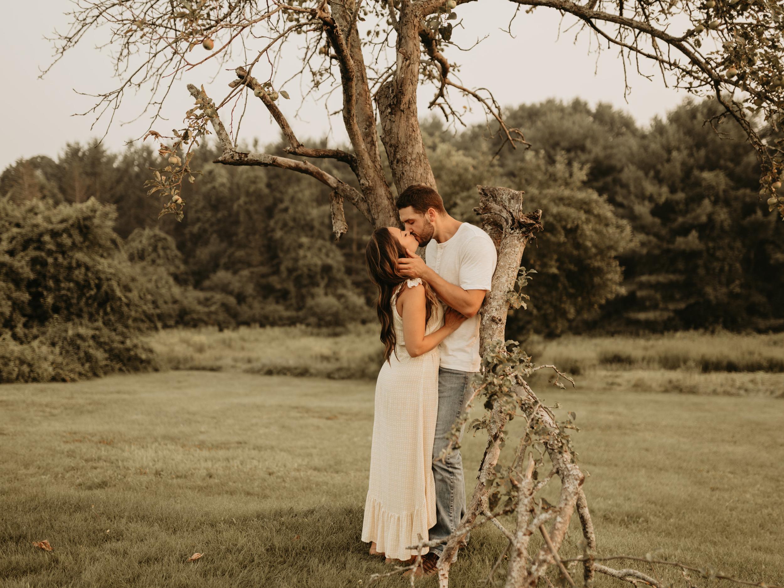 The Wedding Website of Kirsten Welch and Cameron Rafford