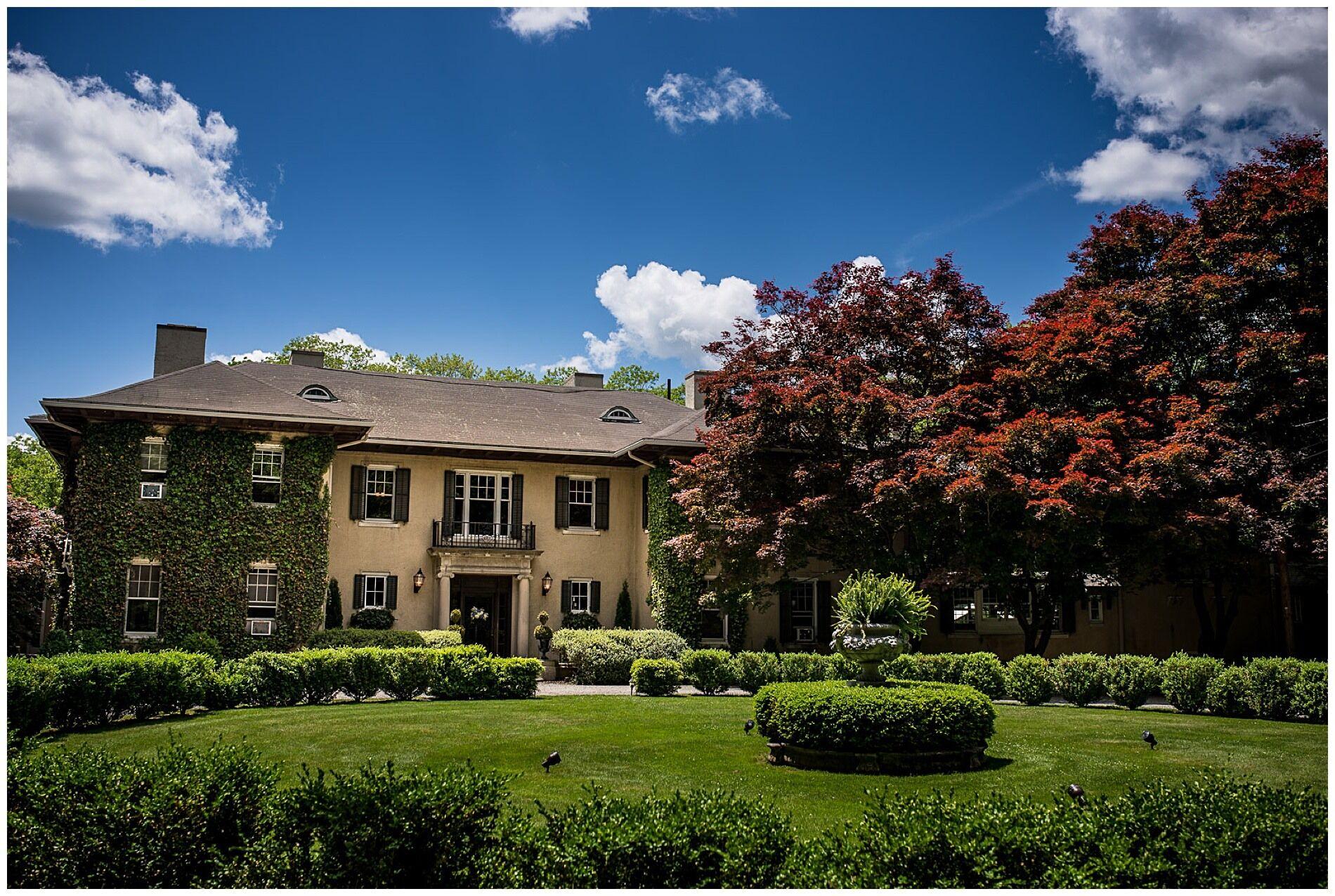 The Wedding Website of Olivia Amorello and Tom Petry