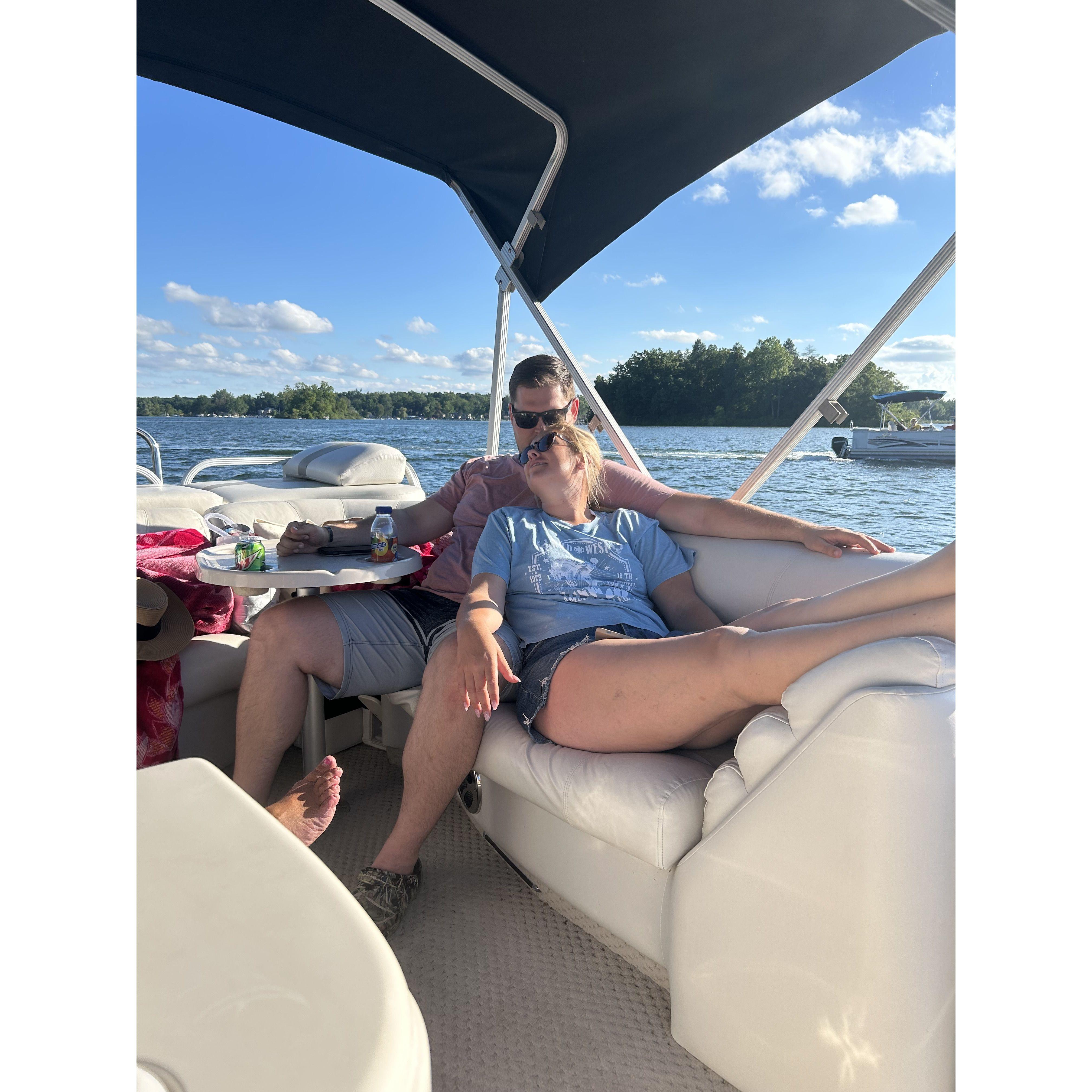 Pontoon rides around the lake