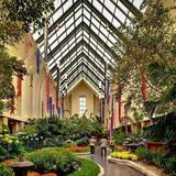 Lauritzen Gardens