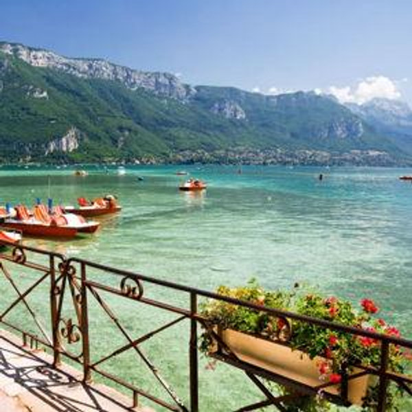 Honeymoon Resort