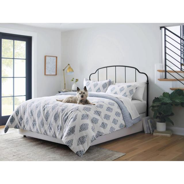 Full/Queen Reversible Medallion Family-Friendly Comforter & Sham Set White/Blue - Threshold™