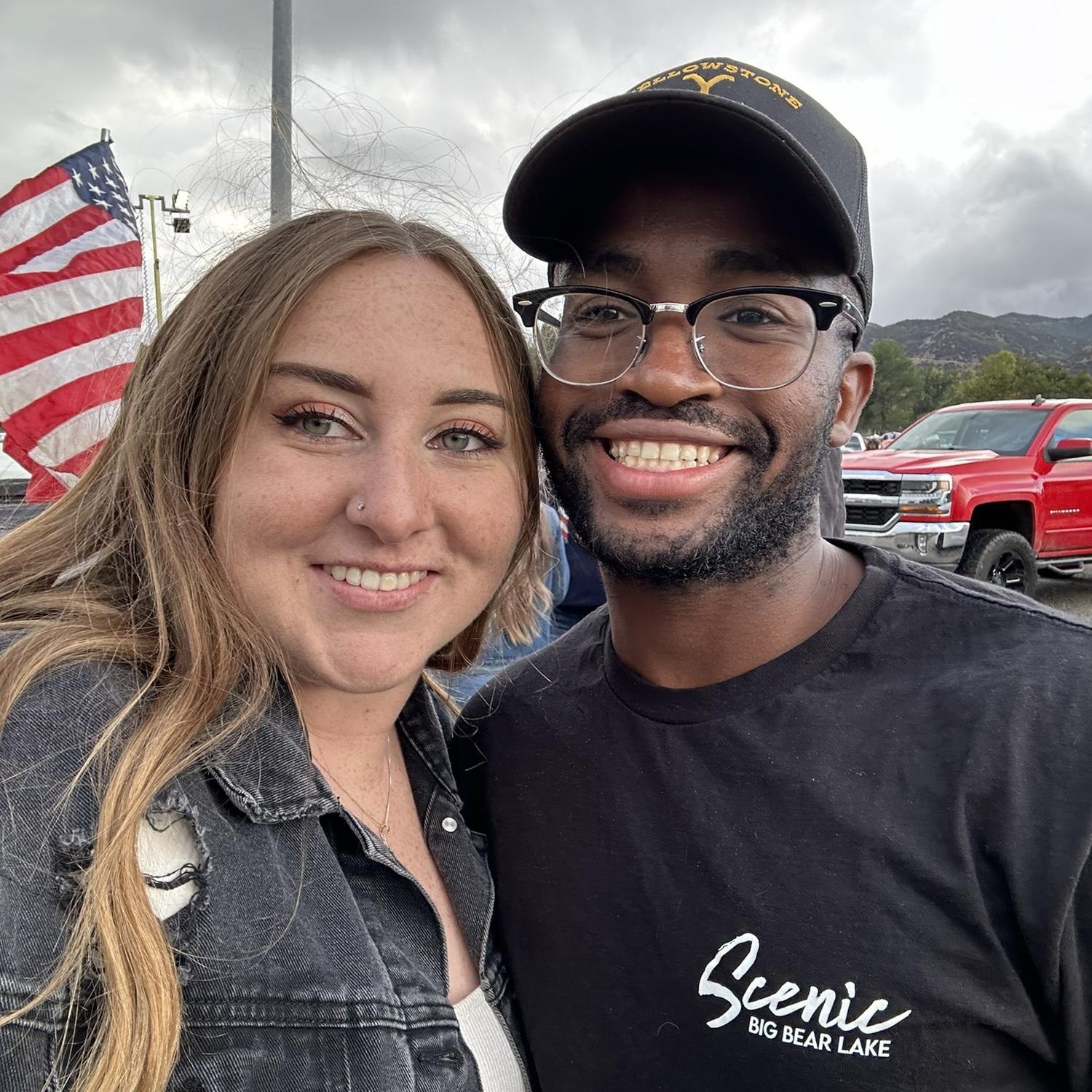 Took Zy to his first concert… Jason Aldeen