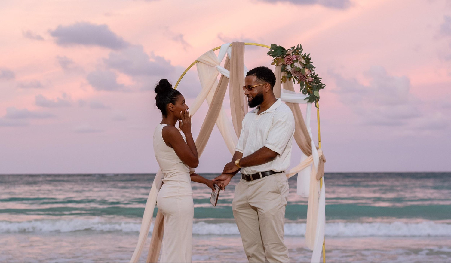The Wedding Website of Alexis Townsend and De’Andre Brown