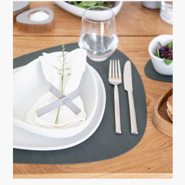 Curve Placemat, Set of 4 – Design Within Reach