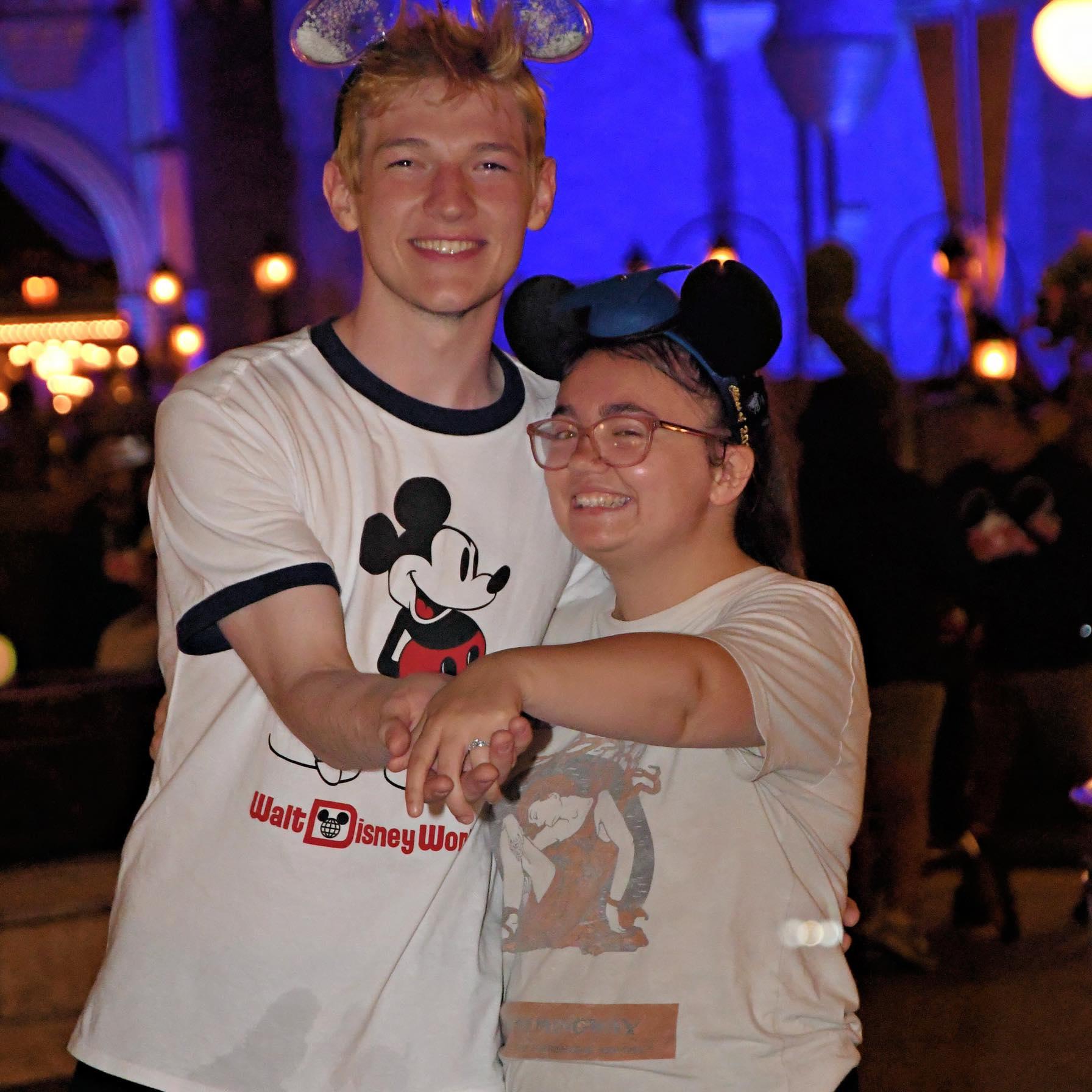 The Wedding Website of Shauna Kitts and Robby Kidwell