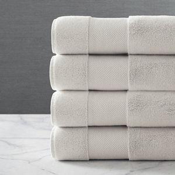 Frontgate Resort Collection Bath Towels Set of Four with Turkish Cotton & Spinsoft Weaving