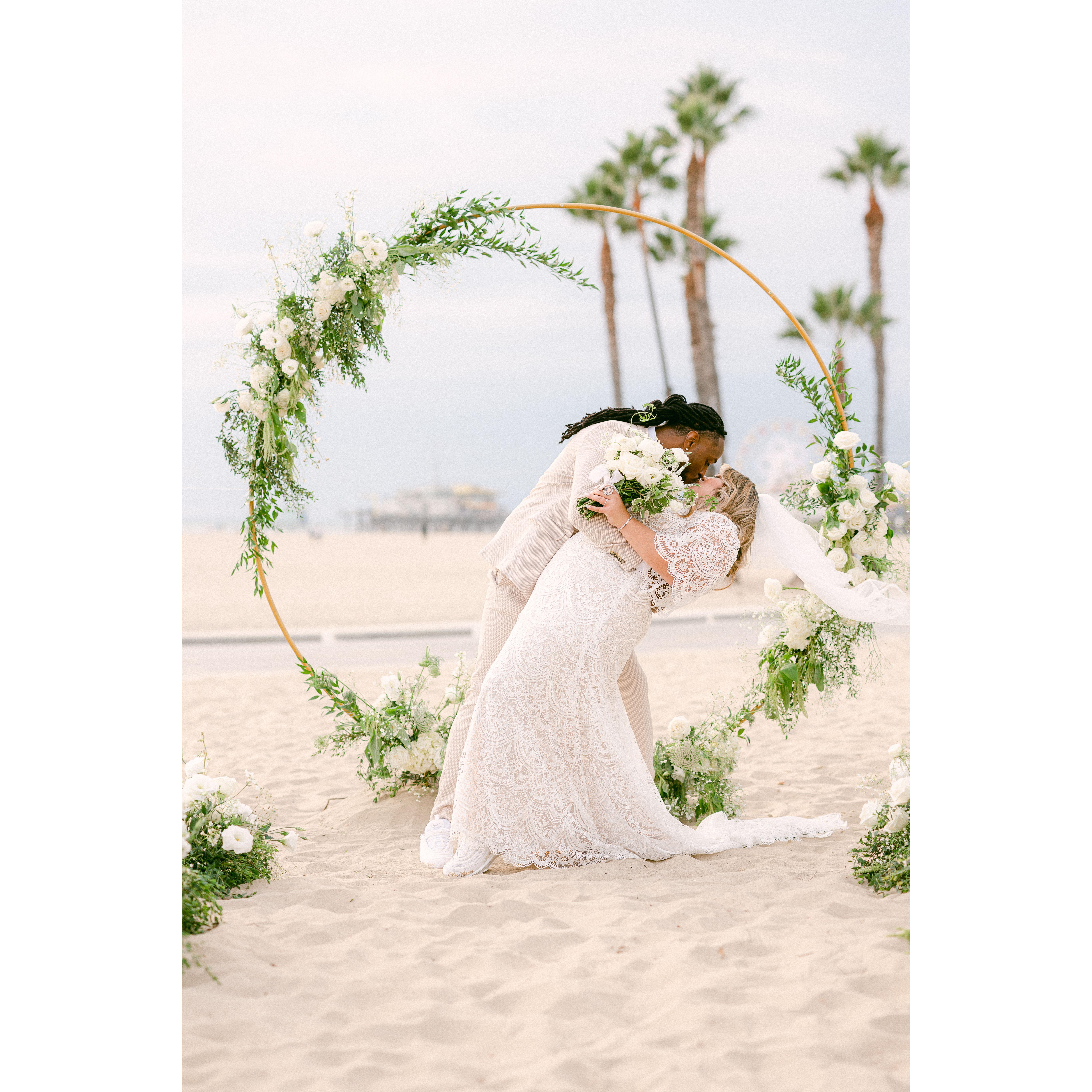 Aprille: I got dipped ya'll!!