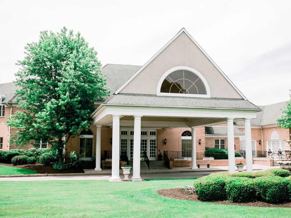 The Wedding Website of Kelsey Bauer and Vincent Pugliese