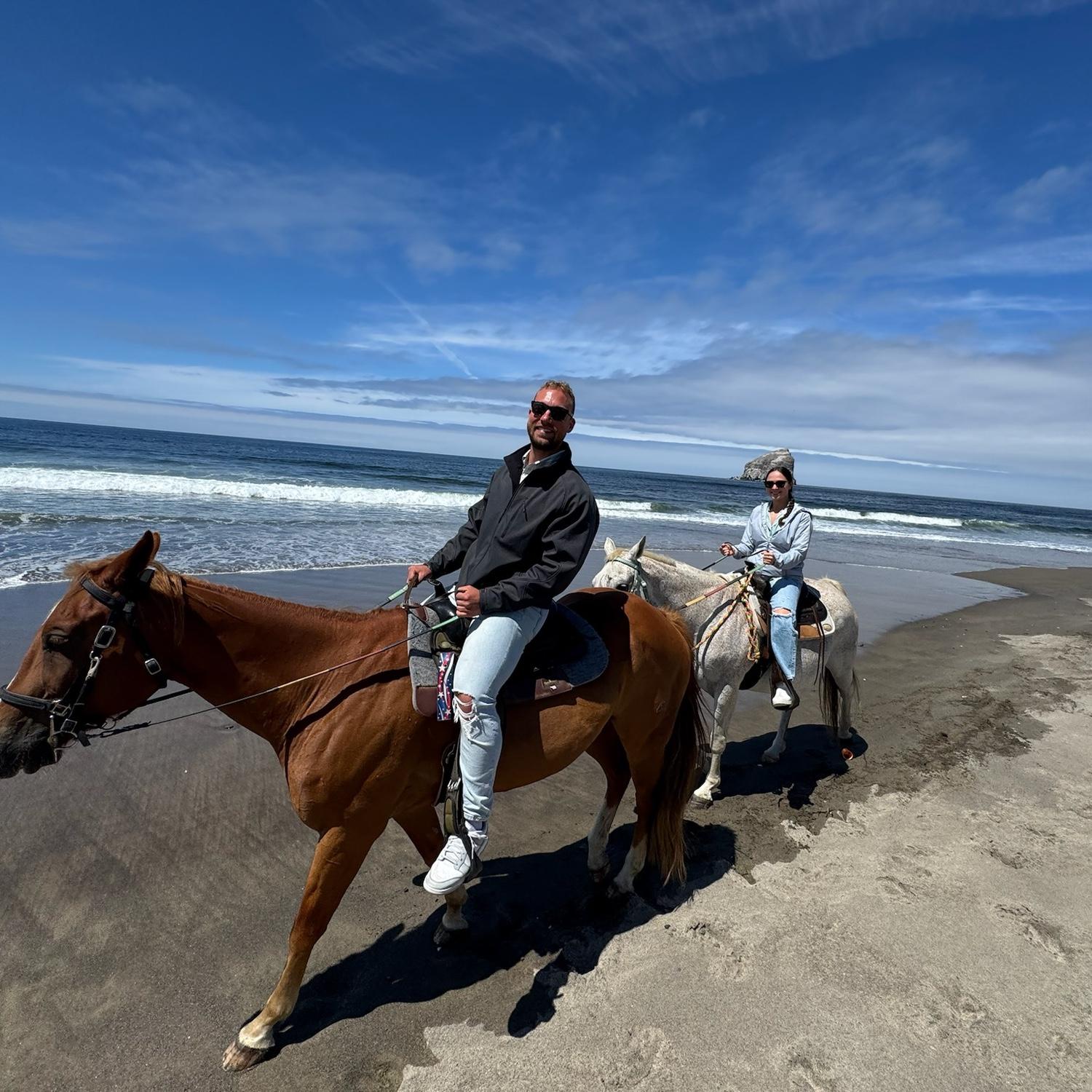 Pacific City OR Horseback Riding on the beach