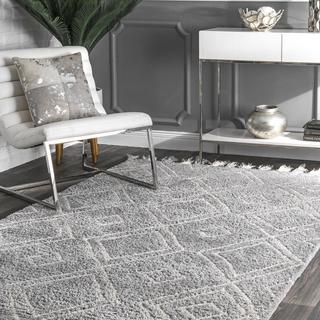 Lisha Moroccan Diamond Tassel Rug
