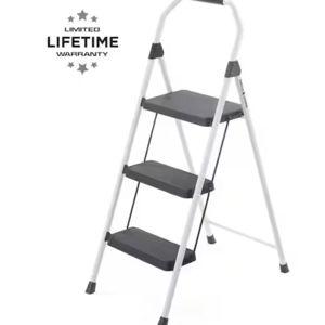 Gorilla Ladders 3-Step Compact Steel Step Stool