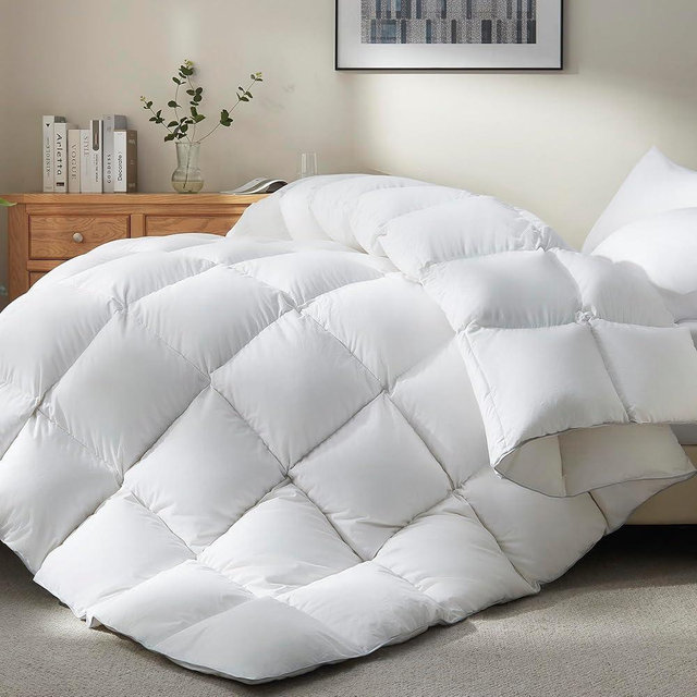 Ubauba Goose Feather Down Fiber Comforter King Size - All Season White Fluffy Duvet Insert - Luxurious Hotel Bedding Comforter - Ultra Soft 100% Cotton Cover, Medium Warmth (106x90 Inch)