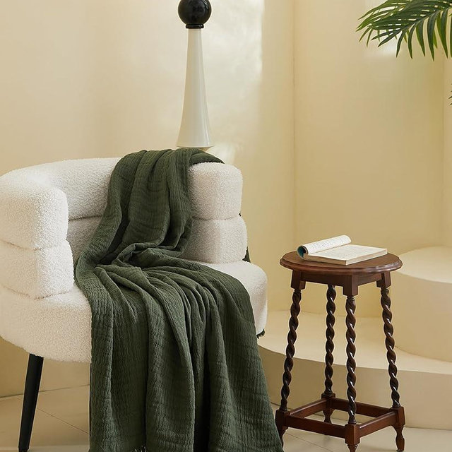AORISSI 100% Cotton Muslin Throw Blanket for Bed, Couch, Small, Decorative, Soft, Pre-Washed, Breathable and Lightweight Gauze Blanket with Tassels, Suitable for All Seasons, Olive Green, 50"x60"