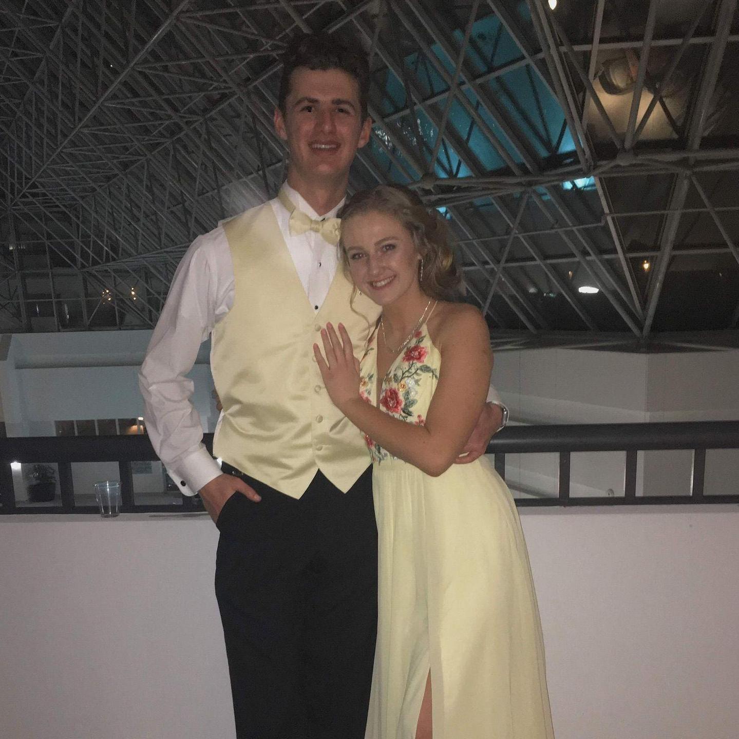 Nora's junior prom!