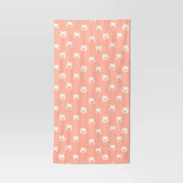 Crabs Beach Towel Coral - Sun Squad™
