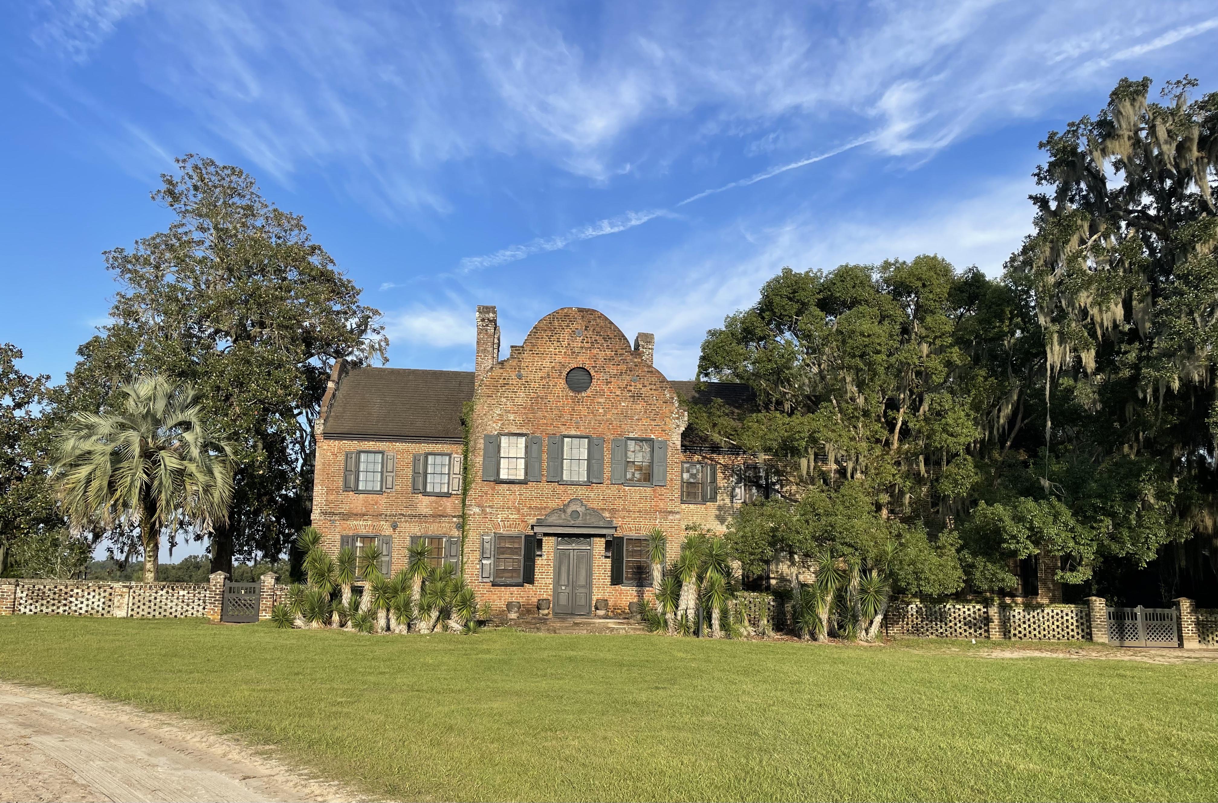 The Wedding Website of Jillian Roy and Benjamin Riley