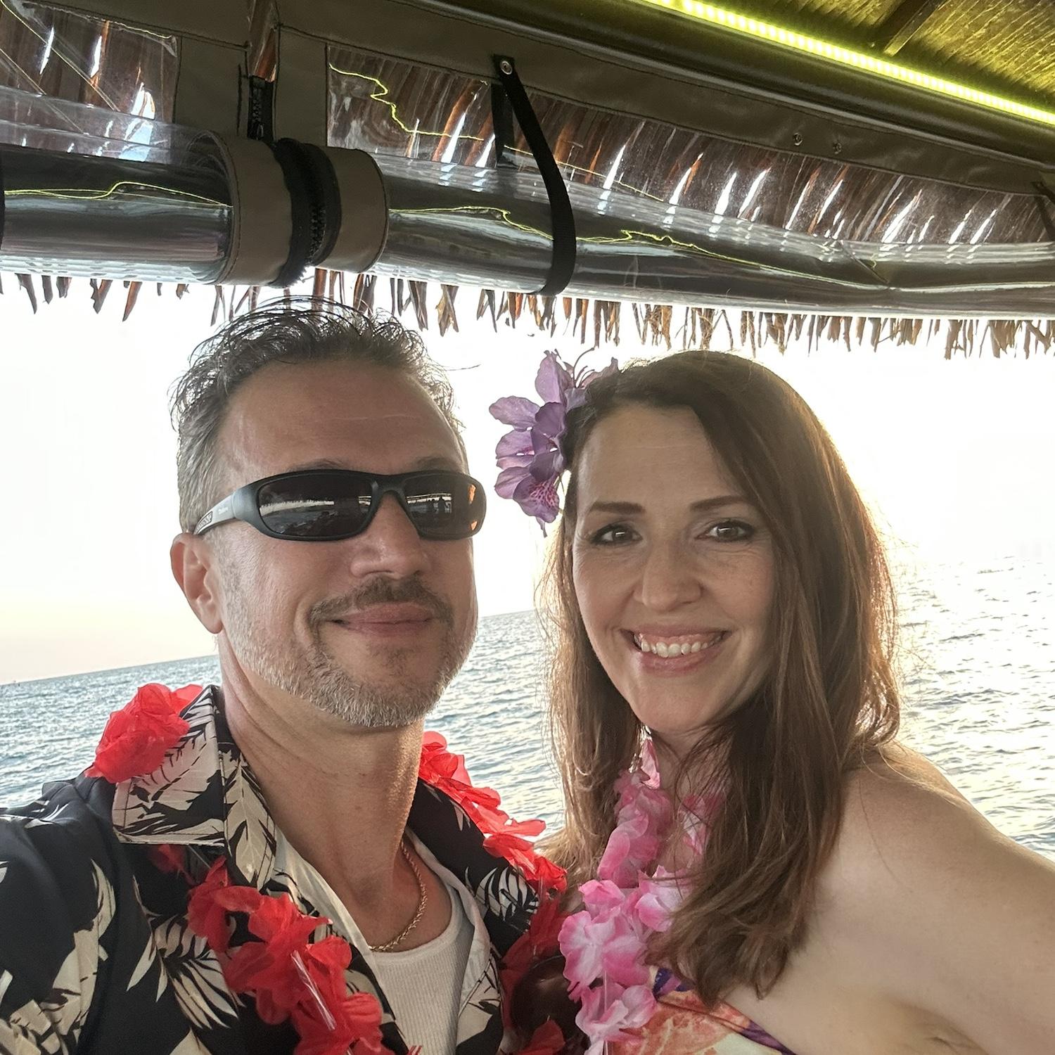Tiki Boat