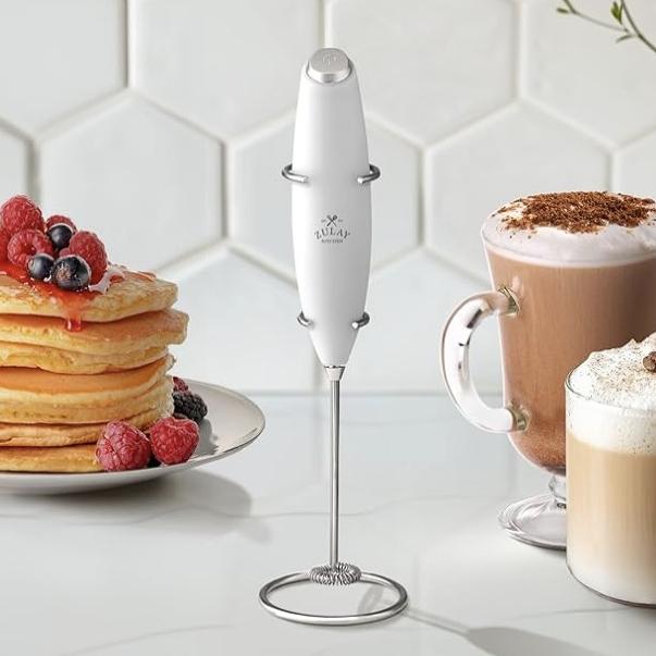 Zulay Kitchen Powerful Milk Frother Wand With 4 AA Duracell Batteries - Ultra Fast Handheld Drink Mixer - Electric Whisk Foam Maker for Coffee, Lattes, Cappuccino, Matcha & Creamer - Blizzard White