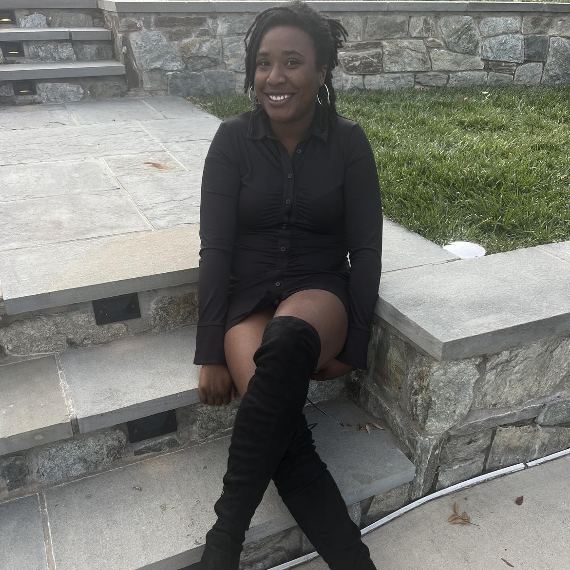 Quanisha is my no filter friend! She asks the most random questions & it wont matter if she’s known you 3 yrs or 30 mins! She loves a good debate but tlks with her hands so be careful to not get hit!