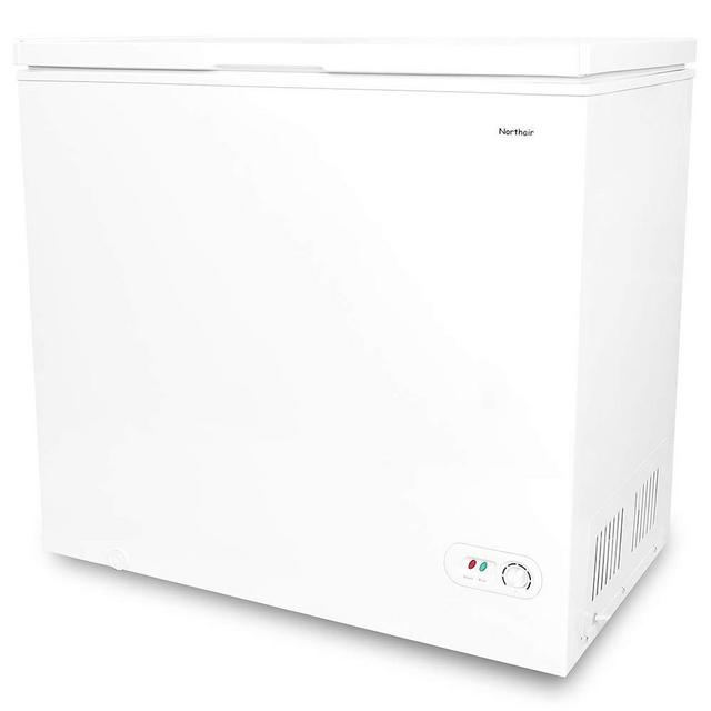 Northair Chest Freezer 7.0 Cubic Feet with 4 Baskets Free-Standing Top Open Door Freezers -4℉ to 6.8℉ 7 Temperature Setting/Front Defrost Water Drain/Energy-saving/UL Certified