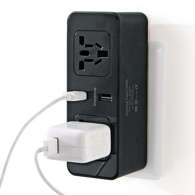 Brookstone Universal Travel Outlet