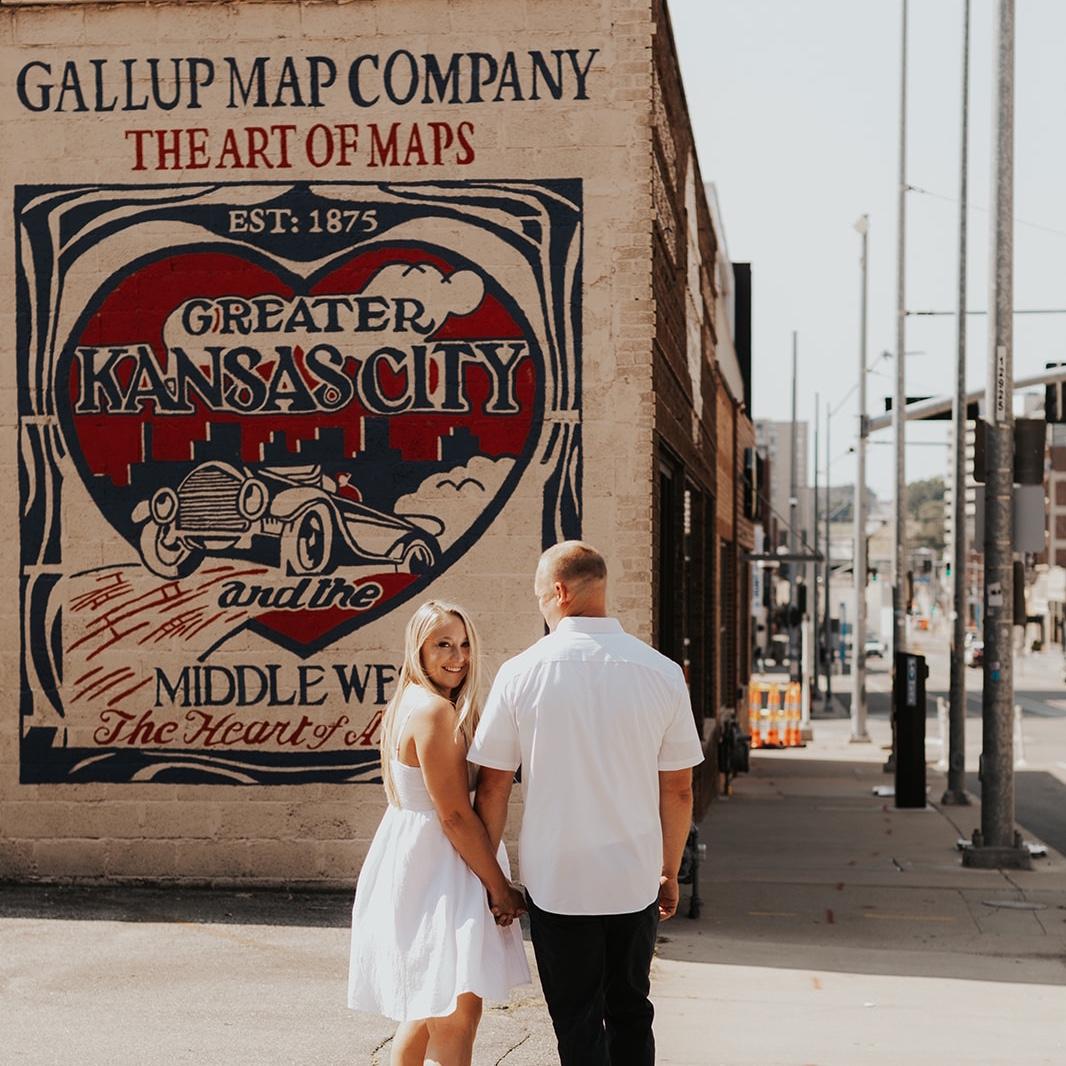 8.4.24

Engagement photos @ Crossroads, Kansas City, MO