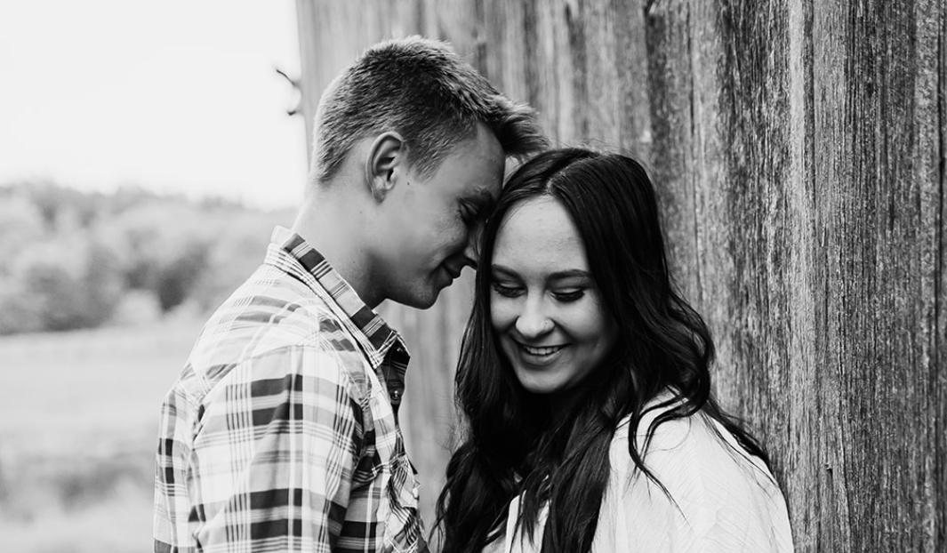 The Wedding Website of Janessa Hovland and Jackson Skutt