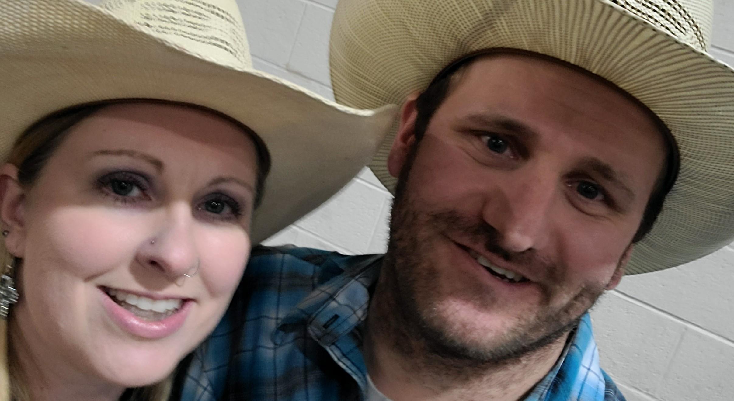 The Wedding Website of Jody High and Chris Buxton