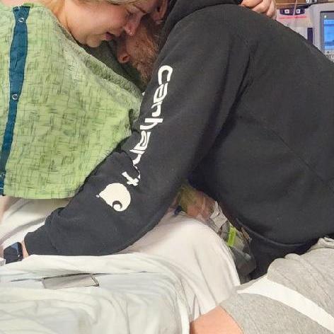 Kobe was my rock during the whole labor & delivery process ❤️