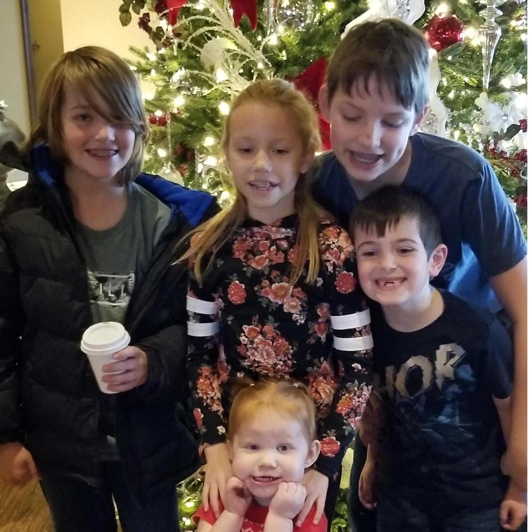 JJ, Trinity, Noah, Emma and Russell at Montage's Tree Lighting Ceremony - November 2018