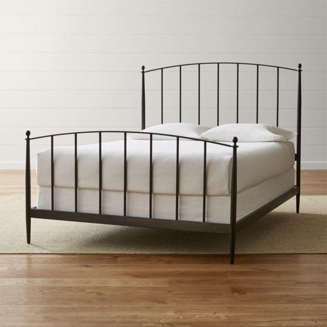 Mason Queen Bed