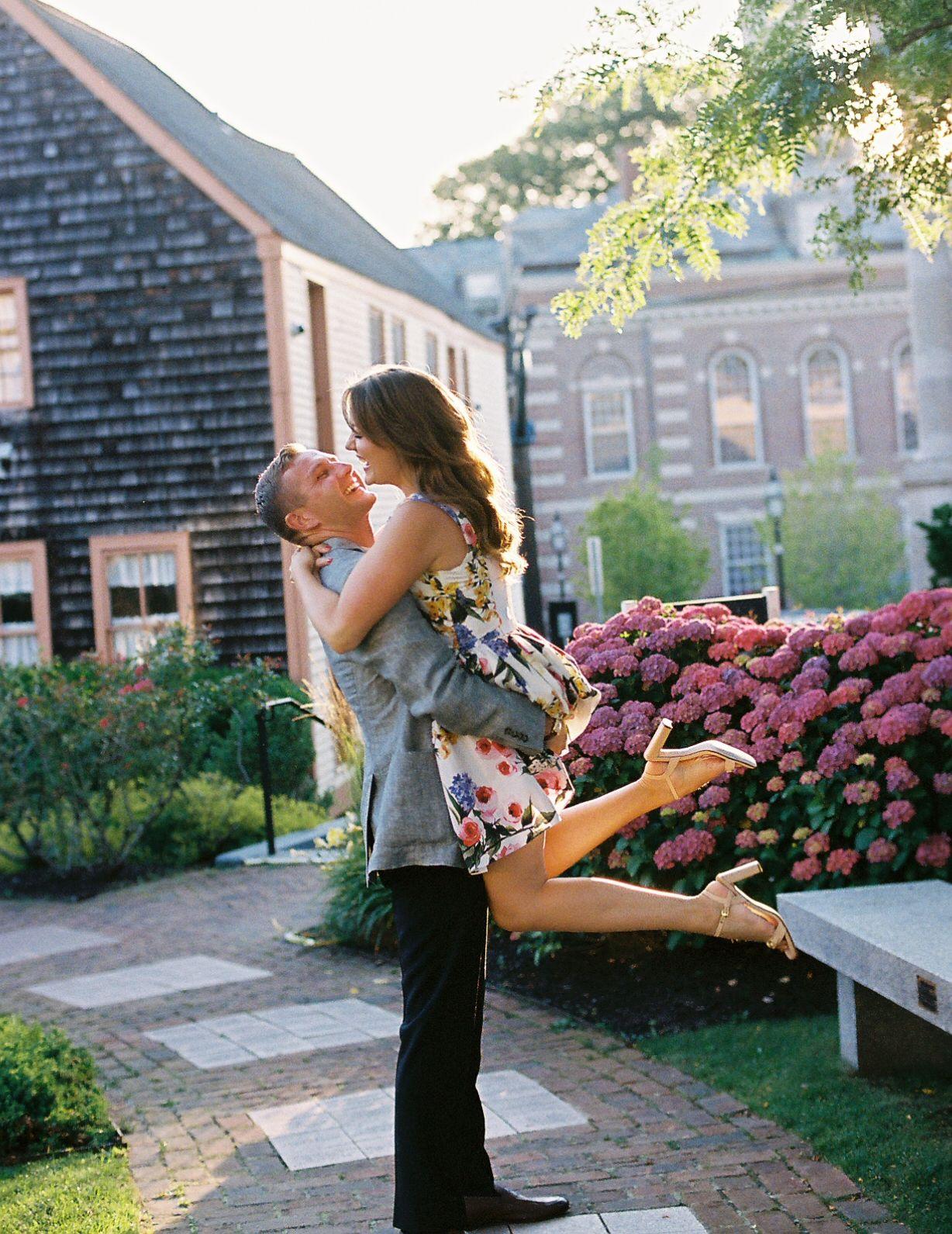 The Wedding Website of Julia Hemsley and John R. Hayes III