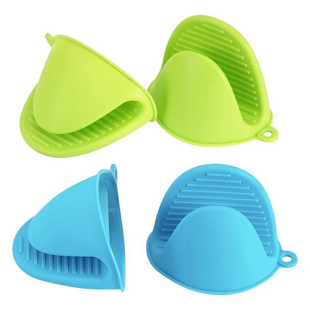 Vaincre 4PCS Silicone Oven Mitts Heat Resistant for Kitchen, Mini Rubber Oven Mitts Oven Glove, Small Kitchen Mittens, Pinch Mitts Pot Holders, Cute Cooking Mitts (Blue and Green)