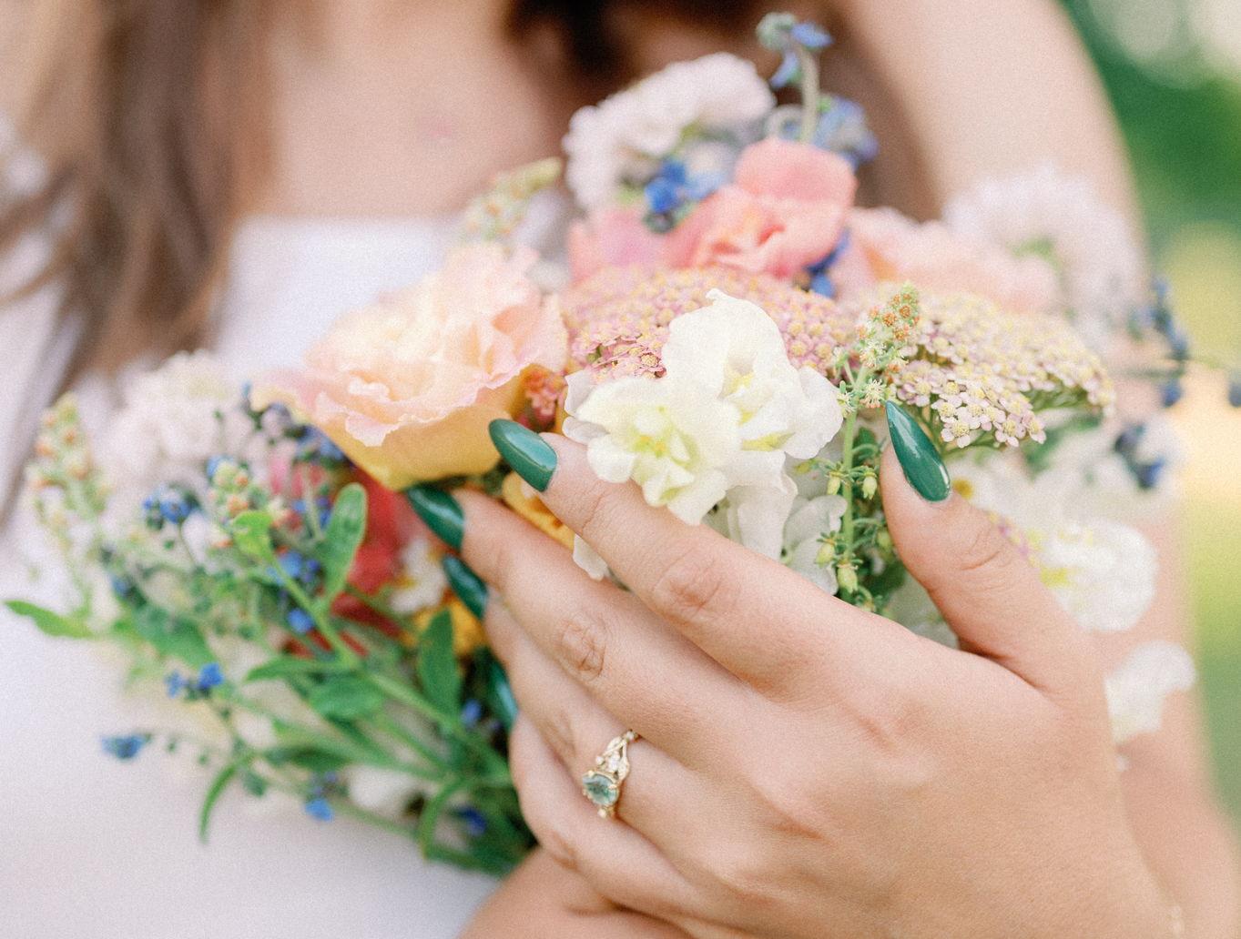 The Wedding Website of Shayla Sklarz and Alexander Knowles