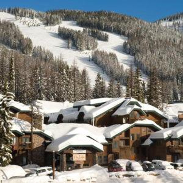 10 Night Stay In A Whitefish Mountain Lodge
