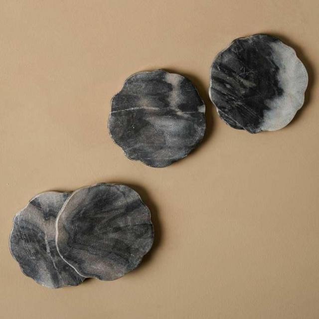 Black Marble Scalloped Coaster Set