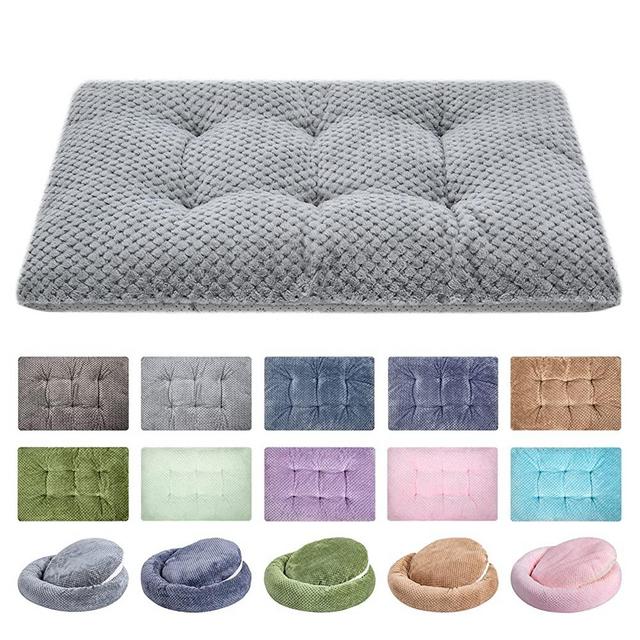 Fuzzy Deluxe Pet Beds, Super Plush Dog or Cat Beds Ideal for Dog Crates, Machine Wash & Dryer Friendly