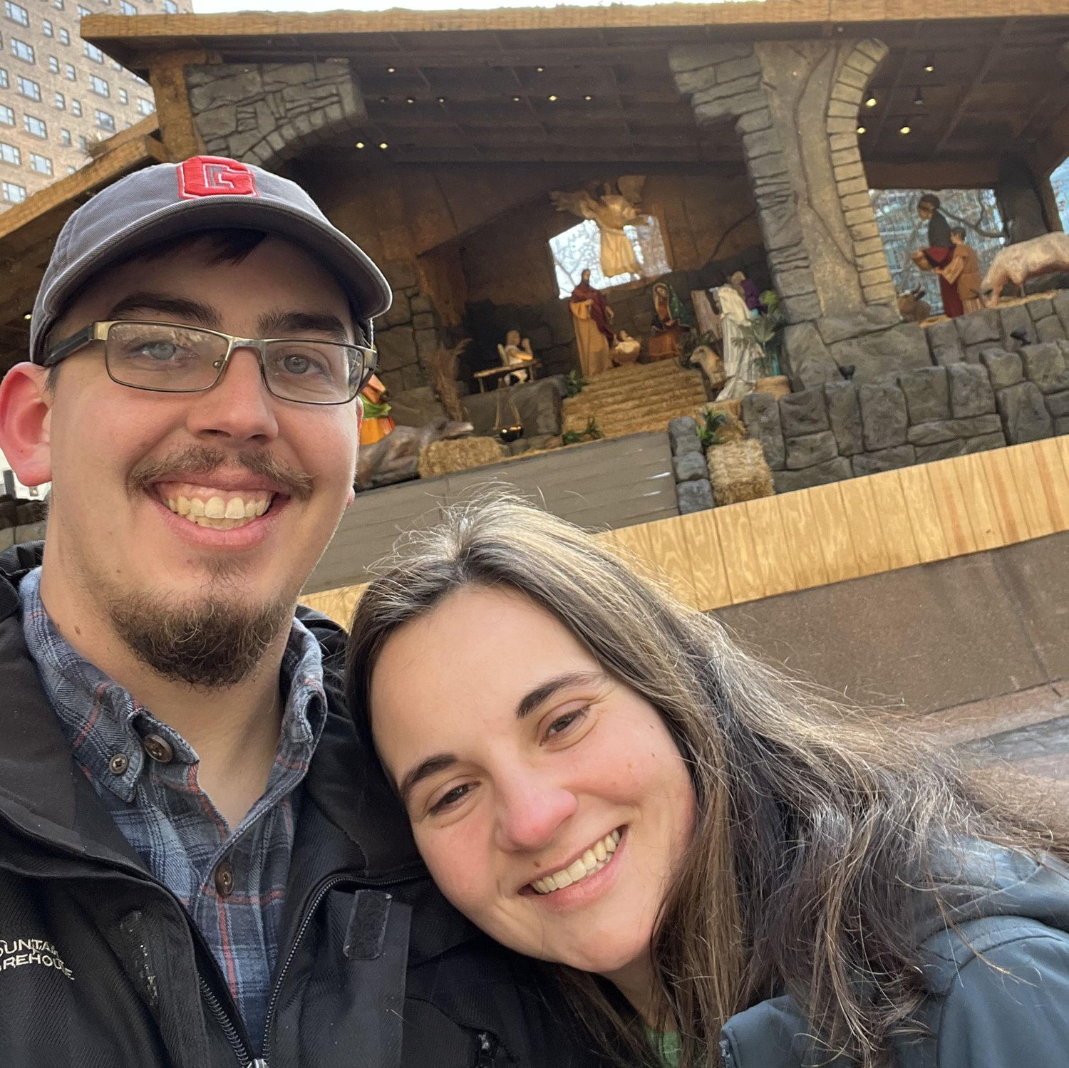 First visit to Shawn's family in PA - Nativity in downtown Pittsburgh