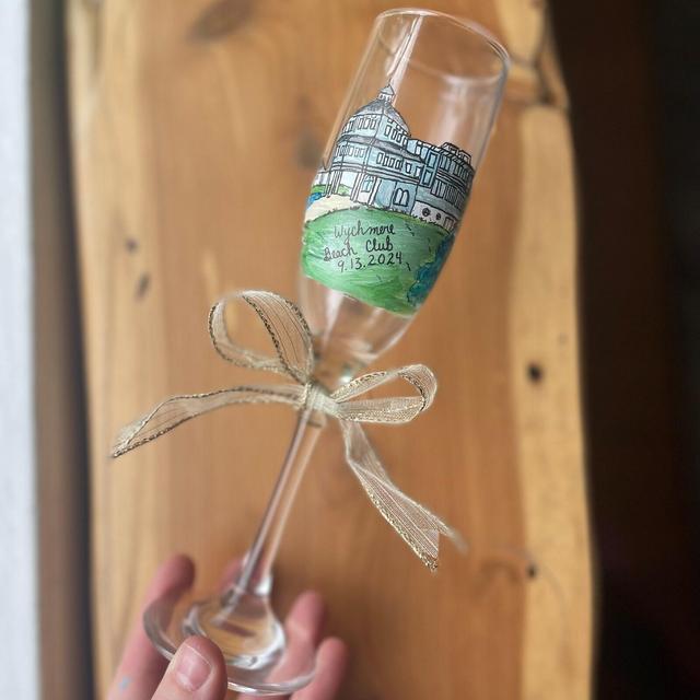Custom Wedding gift hand painted on champagne flute, Custom Engagement gift, personalized gift, wedding decor, venue painting, painting,