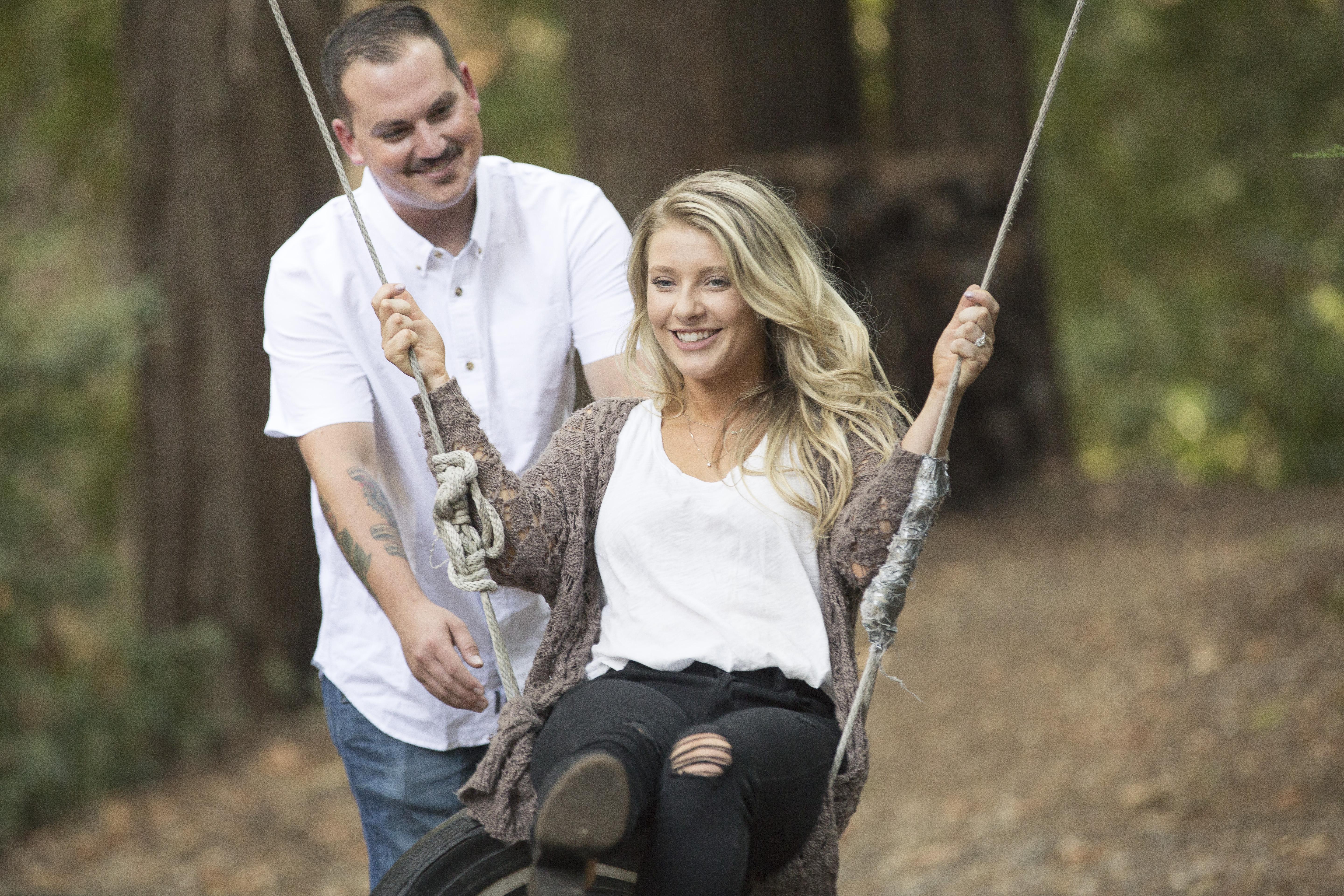 The Wedding Website of Lindsey Berkebile and Jake Burner